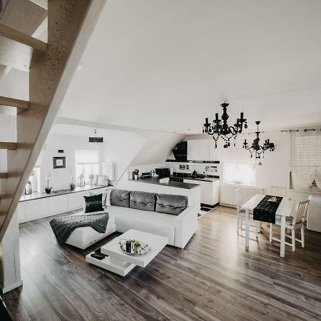 Apartament Rynek Pniewy Pniewy  Extérieur photo